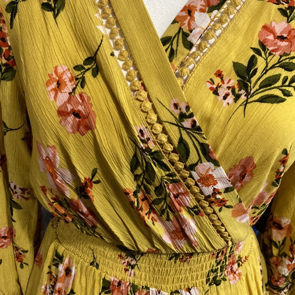 Lily Rose Romper NEW WITH TAGS - Picture 3 of 6